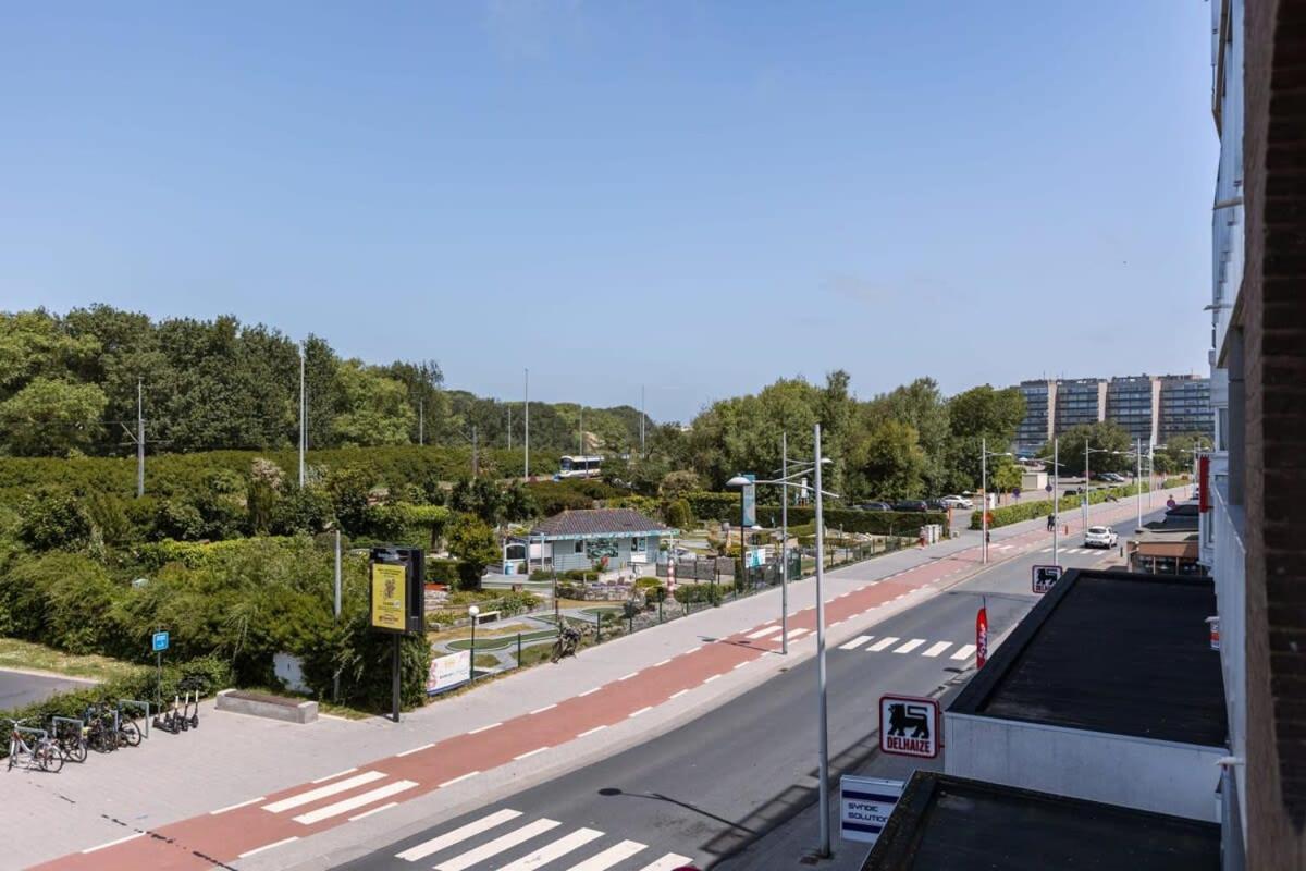 Huswell - Bright Apartment With Parking Near The Beach Бреден Экстерьер фото